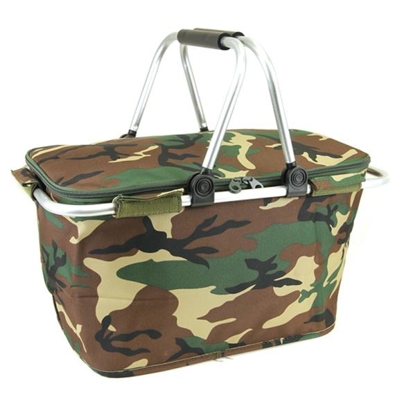 scarlettsbags Other - Camo Metal Frame Insulated Market Tote Camouflage